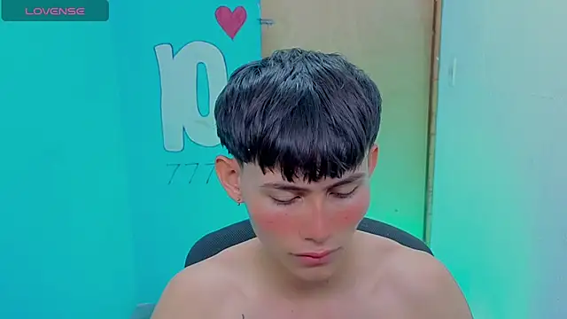 Snapshot of tanjiro_cute chatting on May 2026 03:02:01 AM tanjiro cute online show from May 2026 03:02:01 AM