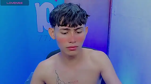 Snapshot of tanjiro_cute chatting on May 2026 02:30:01 AM tanjiro cute online show from May 2026 02:30:01 AM