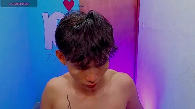 Snapshot of tanjiro_cute chatting on May 2026 03:02:02 AM tanjiro cute online show from May 2026 03:02:02 AM
