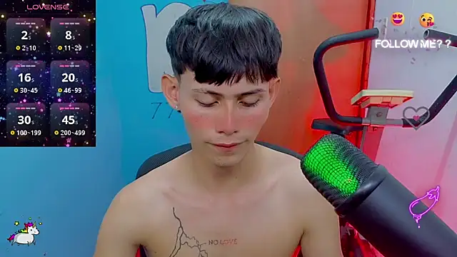 Snapshot of tanjiro_cute chatting on June 2026 04:26:02 AM tanjiro cute online show from June 2026 04:26:02 AM