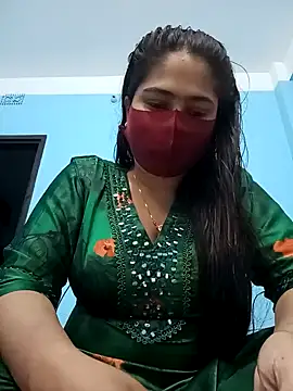 Snapshot of Magical_Girl- chatting on December 2024 04:20:02 AM Magical Girl- online show from December 2024 04:20:02 AM