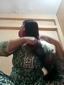 Snapshot of Magical_Girl- chatting on January 2025 03:12:02 AM Magical Girl- online show from January 2025 03:12:02 AM