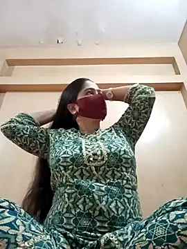 Snapshot of Magical_Girl- chatting on January 2025 03:26:02 AM Magical Girl- online show from January 2025 03:26:02 AM