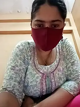 Snapshot of Magical_Girl- chatting on February 2025 03:21:02 AM Magical Girl- online show from February 2025 03:21:02 AM