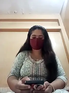 Snapshot of Magical_Girl- chatting on February 2025 07:40:01 AM Magical Girl- online show from February 2025 07:40:01 AM