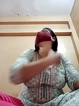 Snapshot of Magical_Girl- chatting on February 2025 09:52:02 AM Magical Girl- online show from February 2025 09:52:02 AM