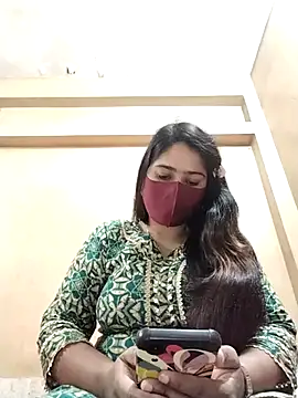 Snapshot of Magical_Girl- chatting on February 2025 09:10:01 AM Magical Girl- online show from February 2025 09:10:01 AM