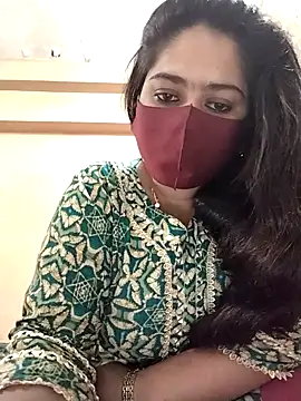 Snapshot of Magical_Girl- chatting on February 2025 05:45:02 AM Magical Girl- online show from February 2025 05:45:02 AM