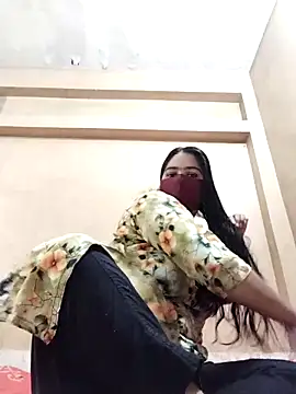 Snapshot of Magical_Girl- chatting on September 2025 04:23:01 AM Magical Girl- online show from September 2025 04:23:01 AM