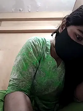 Snapshot of Magical_Girl- chatting on October 2025 03:20:02 AM Magical Girl- online show from October 2025 03:20:02 AM