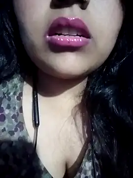 Snapshot of Love-Veronica chatting on February 2026 06:11:01 PM Love-Veronica online show from February 2026 06:11:01 PM