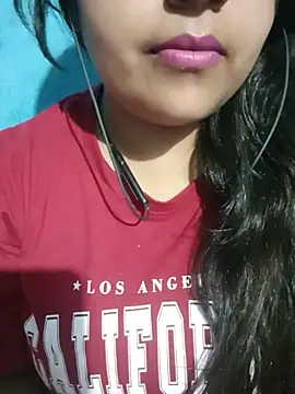 Love-Veronica online show from May 2026 06:59:01 PM