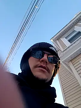 Snapshot of ChuckyyDee chatting on December 2024 01:03:01 PM ChuckyyDee online show from December 2024 01:03:01 PM