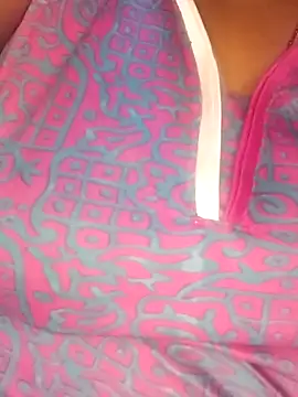 Sexy Radhikaa online show from December 2025 12:52:02 AM