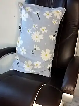 Sexy Radhikaa online show from May 2026 11:55:01 PM