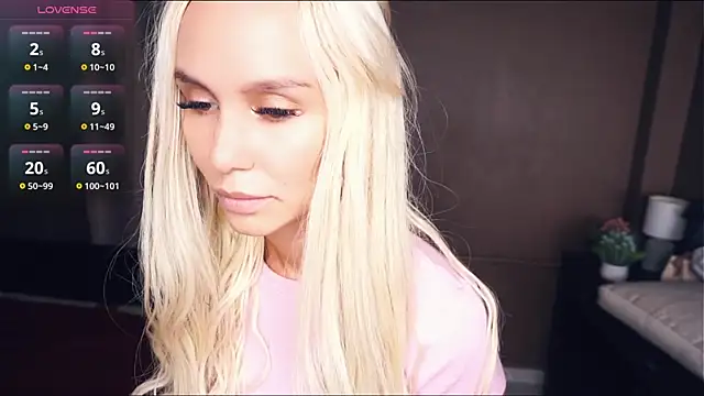 BrittByron online show from October 2025 07:27:01 AM