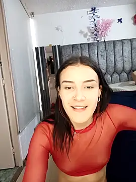 laura arias018 online show from October 2025 01:42:02 PM