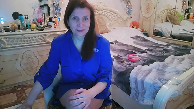 Debra Phoenix online show from April 2026 10:27:01 PM