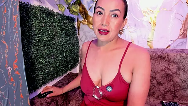 MeleekXXX  online show from April 2026 08:28:01 PM