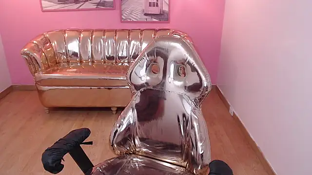 Snapshot of sabrina_jones_t chatting on December 2024 03:51:01 AM sabrina jones t online show from December 2024 03:51:01 AM