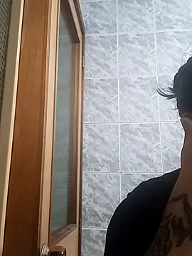 Naomy veracruz  online show from April 2026 10:15:01 AM