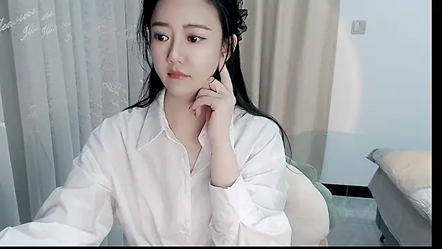 zoe-keke online show from March 2025 11:05:01 AM