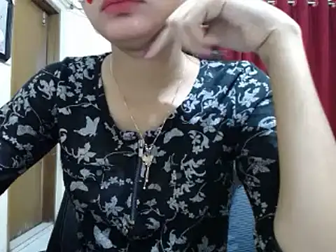 Snapshot of taisina chatting on February 2025 09:04:01 PM taisina online show from February 2025 09:04:01 PM