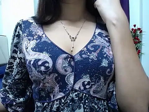 Snapshot of taisina chatting on September 2025 05:06:01 PM taisina online show from September 2025 05:06:01 PM