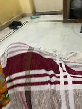 Snapshot of aprivateguy chatting on February 2026 05:40:02 PM aprivateguy online show from February 2026 05:40:02 PM