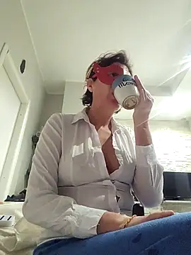 Vagabondainnamorata online show from March 2026 04:45:02 AM