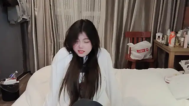 yangyang-1115 online show from February 2025 04:53:02 PM