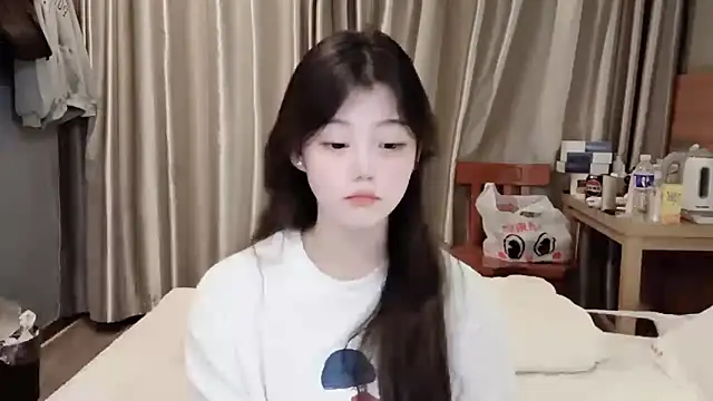 yangyang-1115 online show from February 2025 12:38:02 PM