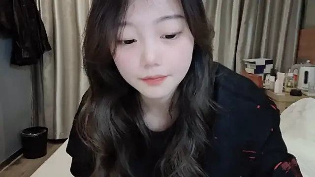 yangyang-1115 online show from February 2025 05:41:01 AM