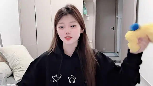 yangyang-1115 online show from September 2025 05:13:01 AM