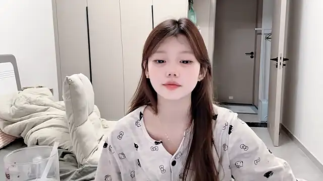 yangyang-1115 online show from October 2025 04:51:02 AM