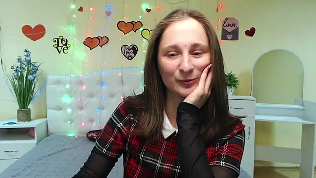 MichelLeee online show from February 2025 12:09:02 PM