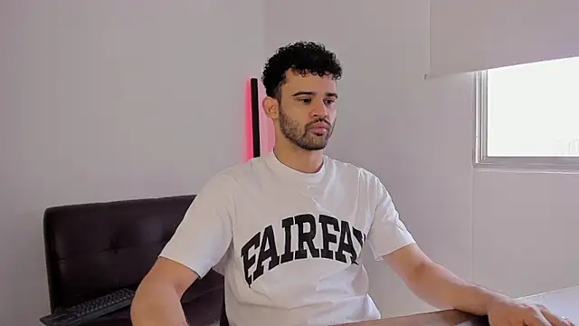 andrewChris  online show from September 2025 03:16:02 PM