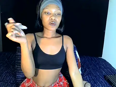 Snapshot of RayaBae chatting on November 2025 09:52:01 PM RayaBae online show from November 2025 09:52:01 PM