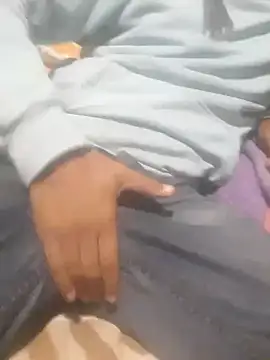 bandi-big-dick online show from December 2024 07:25:02 PM