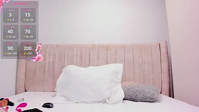 adhitii online show from April 2026 11:38:02 AM