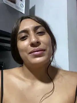 Snapshot of bigasssweet_2 chatting on January 2025 03:00:02 AM bigasssweet 2 online show from January 2025 03:00:02 AM