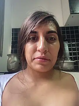 Snapshot of bigasssweet_2 chatting on February 2025 08:38:02 PM bigasssweet 2 online show from February 2025 08:38:02 PM