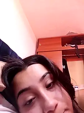 male couper online show from December 2024 07:27:02 PM