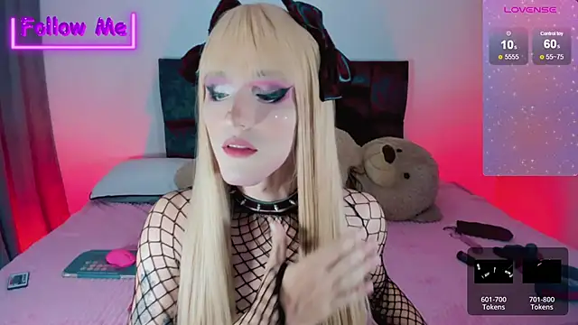 Kirmyy  online show from December 2024 04:28:02 AM