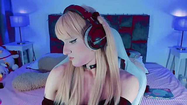 Kirmyy  online show from September 2025 02:13:02 AM