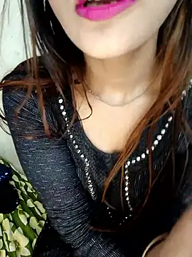 xpihu online show from February 2026 06:59:02 PM