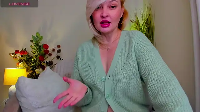 Milena candyy online show from April 2026 11:50:02 AM