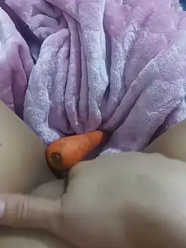 Snapshot of hayatsixi chatting on February 2025 09:20:02 AM hayatsixi online show from February 2025 09:20:02 AM