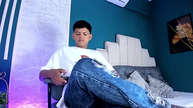 Snapshot of Jeffry_wolvess chatting on March 2026 12:31:02 PM Jeffry wolvess online show from March 2026 12:31:02 PM