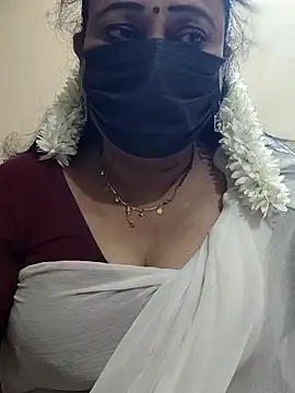 rekha naier online show from February 2026 01:22:01 PM